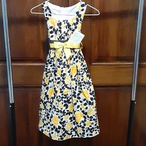 Gold rose/ black thorn dress
